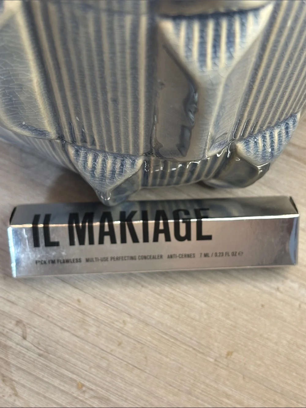 IL MAKIAGE F*CK I’M FLAWLESS Multi-use Perfecting Concealer, #09 color
